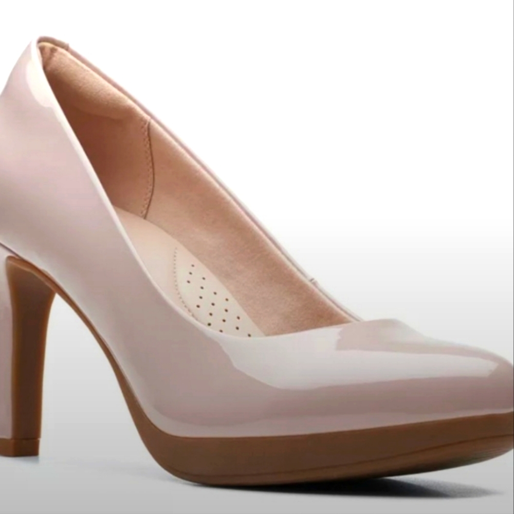 NEW Clarks Ambyr Joy Patent Leather Heels Size 8 - Rose Pink. 3inch High Heel.